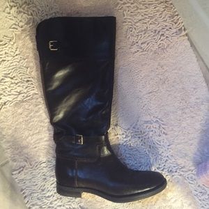 brown and black two toned riding boots!