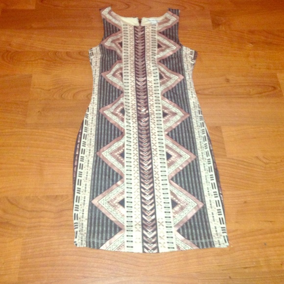 ♠️BLACK FRIDAY! ♠️ Exposed Zipper tribal bodycon - Picture 1 of 2