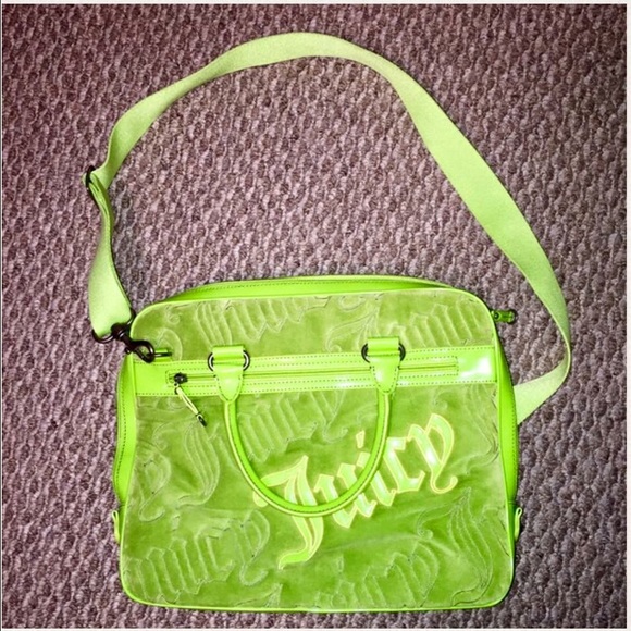 💥SOLD💥🎉7X HostPick🎉Juicy Couture Messenger Bag - Picture 4 of 4