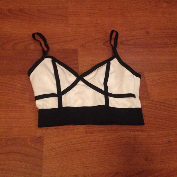 ♠️BLACK FRIDAY! ♠️ Bra Crop Top