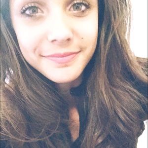 Meet your Posher, Galey rayne