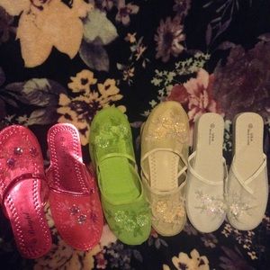 Bundle of 4 floral beaded Chinese slippers