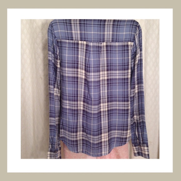 🚫SOLD🚫Mudd  Hi Low Plaid Shirt - Picture 3 of 4