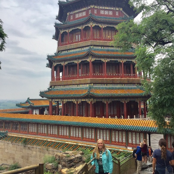 Meet Your Posher - Picture 10 of 14