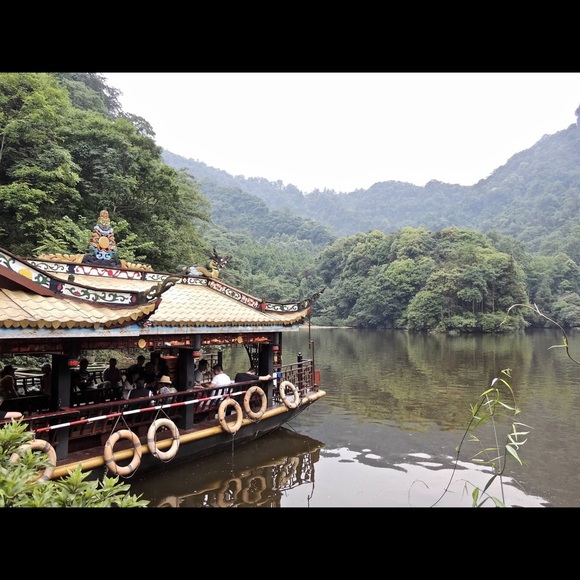 Meet Your Posher - Picture 12 of 14