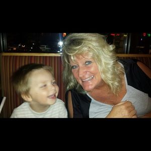 Meet your Posher, Natalie