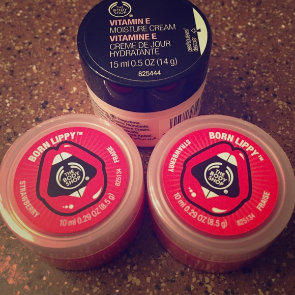 The bodyshop Born Lippy and moisture cream