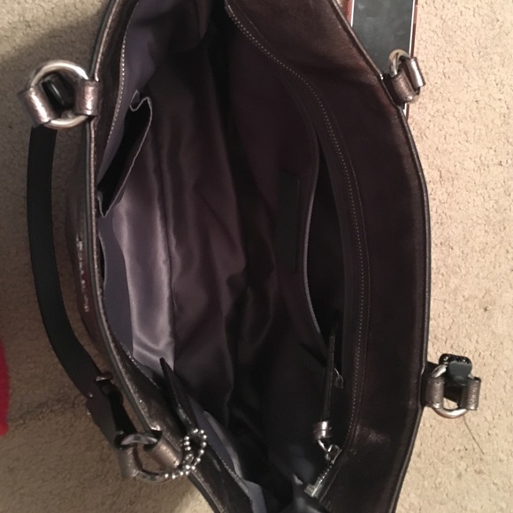 Coach purse - Picture 2 of 3