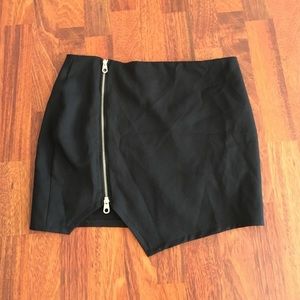 Zipper Asymmetric Hem Mini Skirt