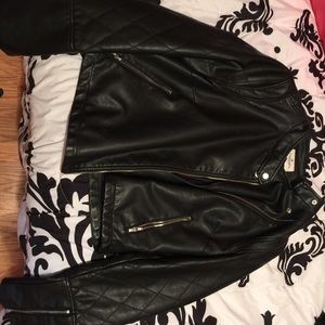 American Eagle black leather jacket