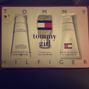 Tommy girl gift set