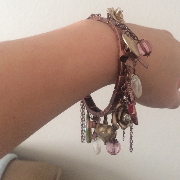 Betsey Johnson Jewelry - Betsey Johnson garden charm stretch bracelet