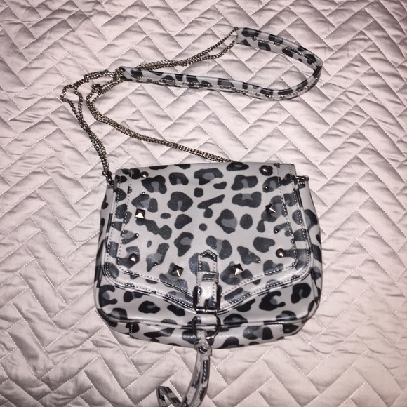 Small cross body bag