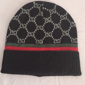 Gucci Beanie Black & Gray