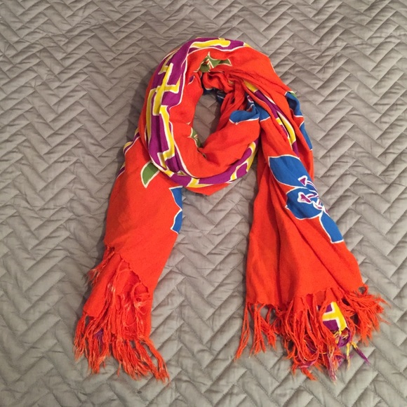 Scarf - Picture 4 of 4