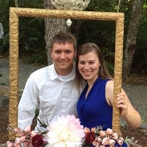 Meet your Posher, Courtney