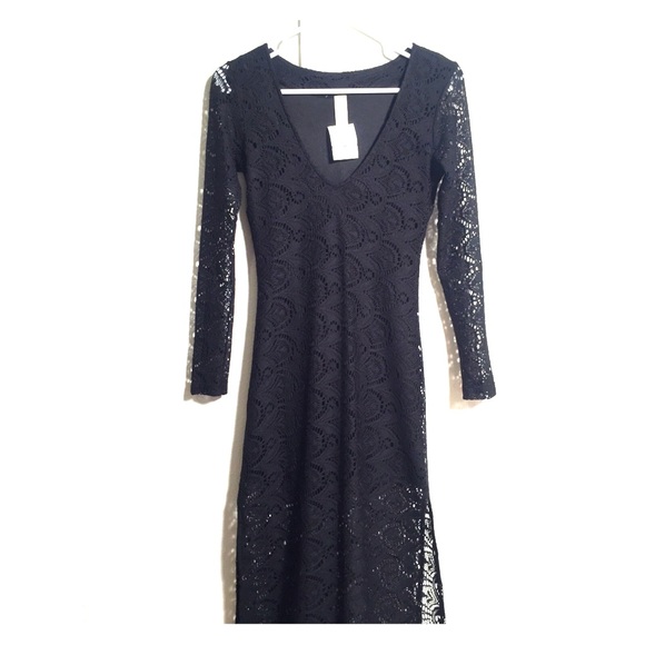 Black Lace Thigh Slit Dress
