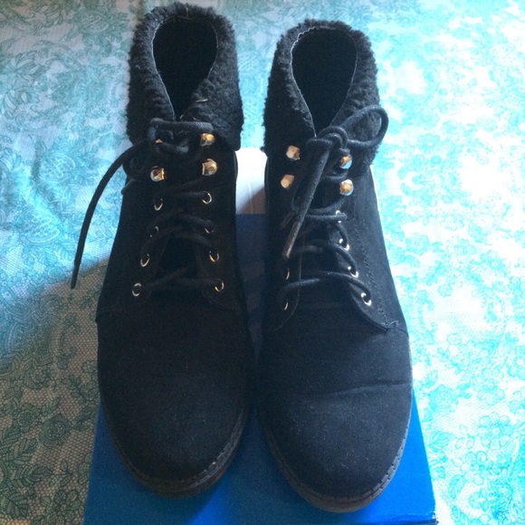 Forever 21 Faux Suede Boots