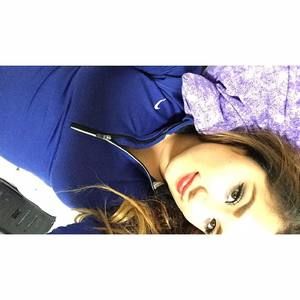 Meet your Posher, Cynthia