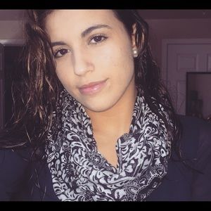 Meet your Posher, Sonia