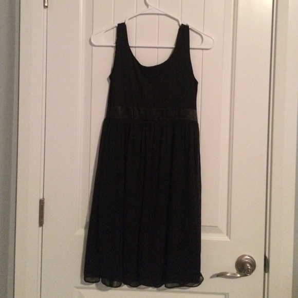 Little Black Dress - Picture 5 of 6