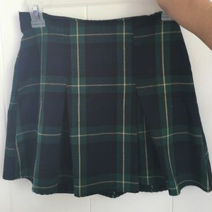 Brandy Melville plaid skirt