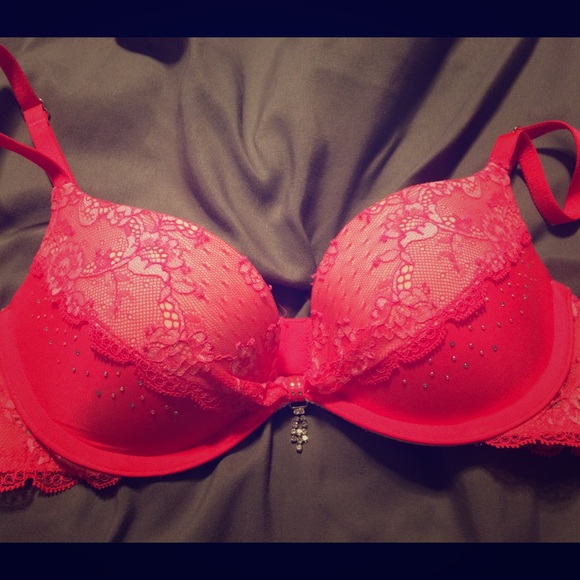 Victoria Secret Push Up Bra