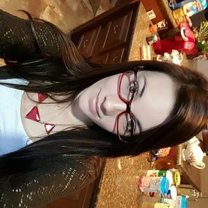 Meet your Posher, Kirstin