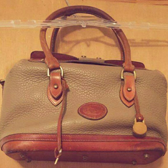 Dooney & Bourke