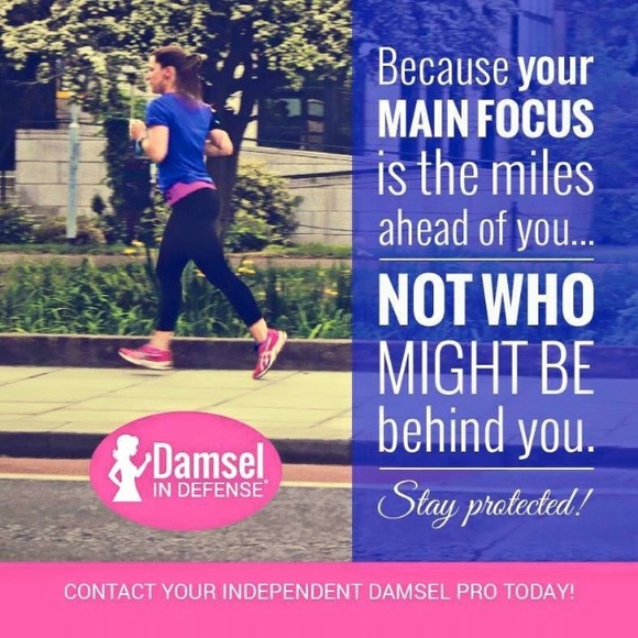 Meet your Posher, Danielle - Picture 1 of 1