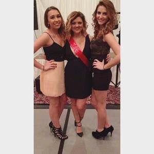 Meet your Posher, Rhian