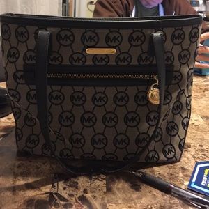 Authentic michael kors purse