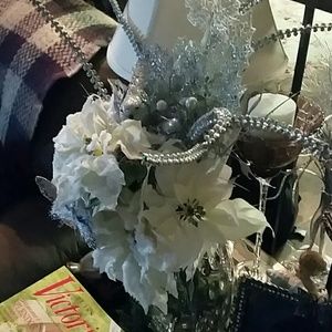 Meet your Posher, Monica