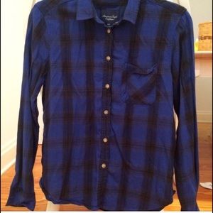BOGO Black and blue American Eagle button shirt