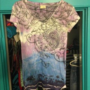 Short sleeve buckle shirt