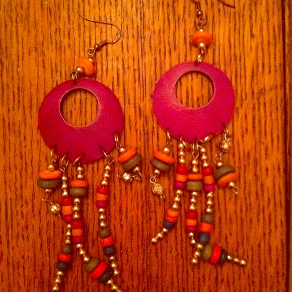 Purple coconut shell beaded dangle earrings