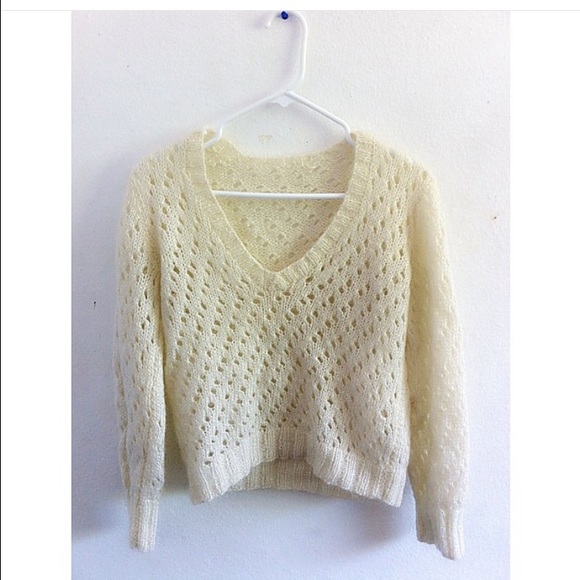 Fuzzy sweater! ✨✨