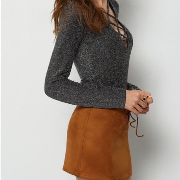 Grey top - Picture 2 of 3
