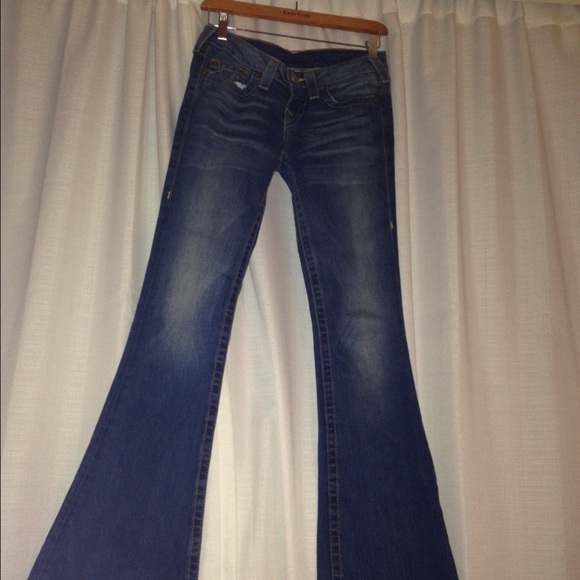 True Religion Denim - 🎀True Religion Carrie Flare jeans 26 never worn