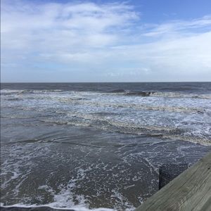 Meet your Posher, Latia