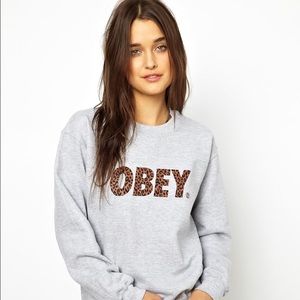 OBEY crew neck sweater