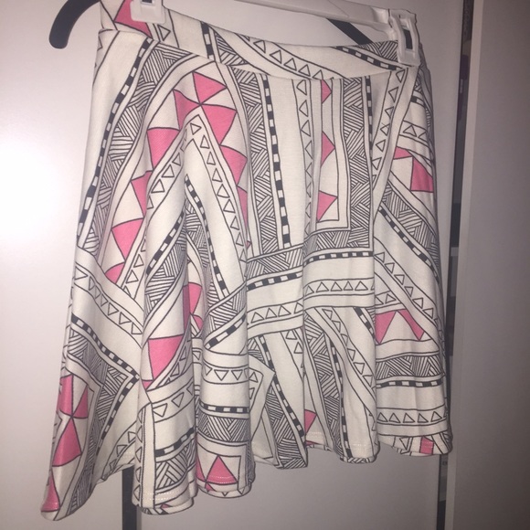 S-M-L Moon Collection "Doodle" Skirt - Picture 7 of 8