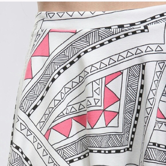 S-M-L Moon Collection "Doodle" Skirt - Picture 6 of 8