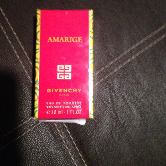 Amarige Givenchy