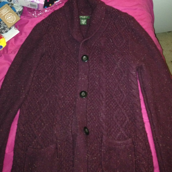 Eddie Bauer button up sweater with pockets