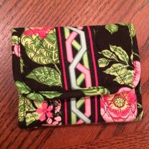 **Retired** Vera Bradley Trifold Wallet