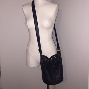 Adjustable length black bag