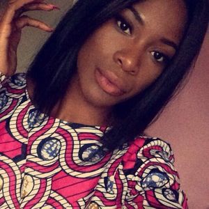 Meet your Posher, Lakisha