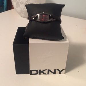 BRAND NEW DKNY watch