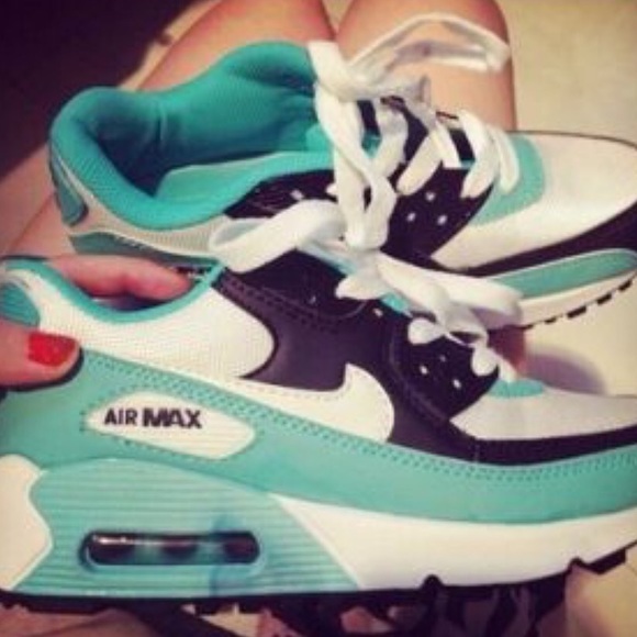 Nike Shoes - Air Max Nike Mesh Shoes